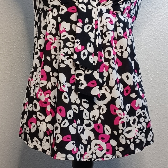 Trina Turk Y2K Babydoll Cap-Sleeve Office Blouse - Picture 5 of 12